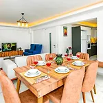 4 Bedroom
