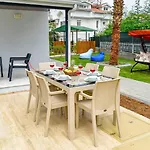 4 Bedroom