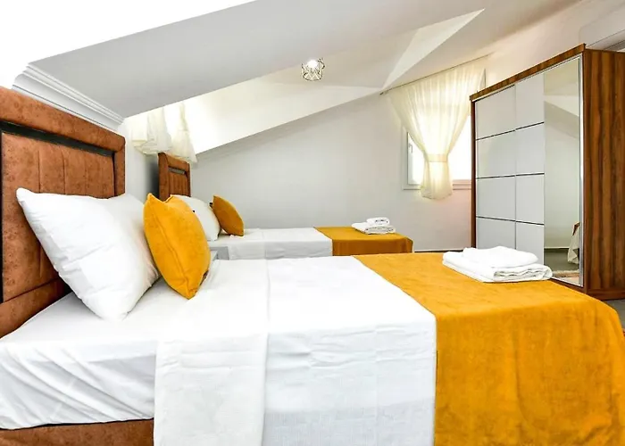 4 Bedroom * 费特希耶