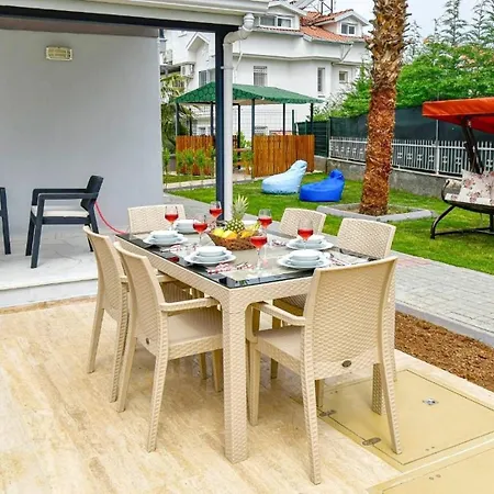 4 Bedroom